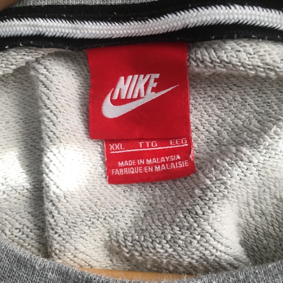 Nike Sweater - Picture 4 of 4